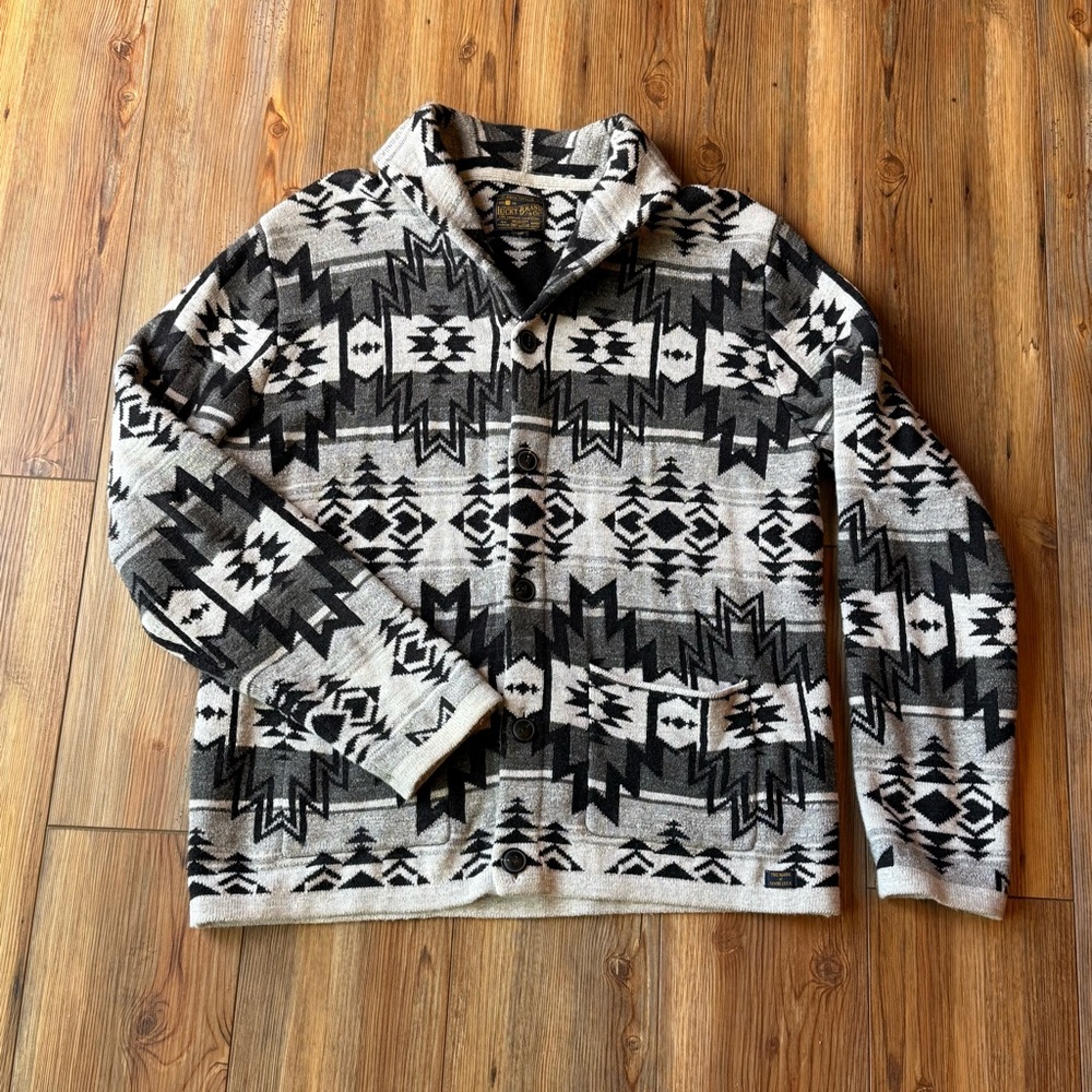 Lucky Brand Black and White Geometric Sweater